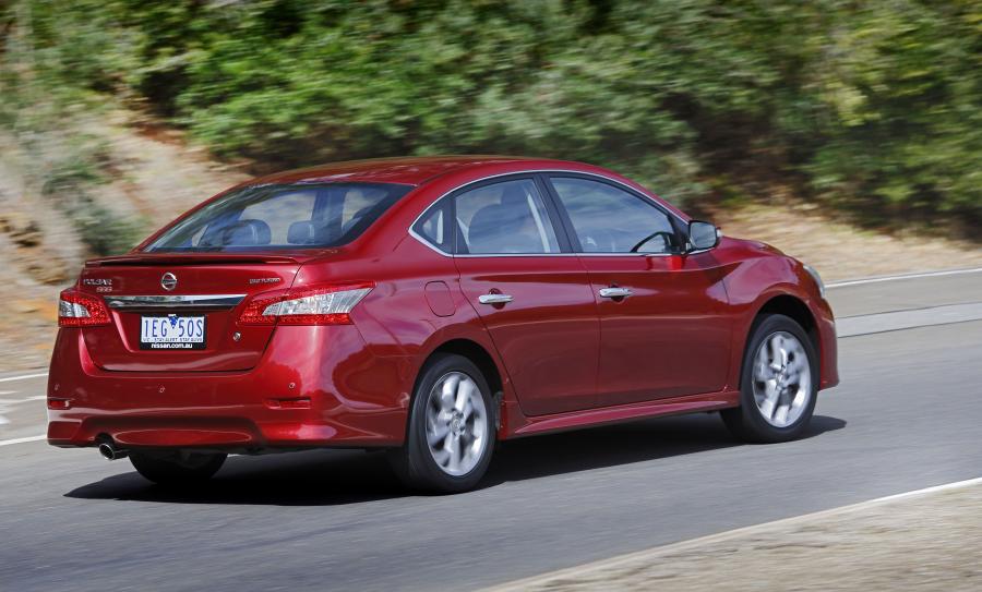  Nissan Pulsar SSS Sedan 2015 года  (фото 19 из 30)